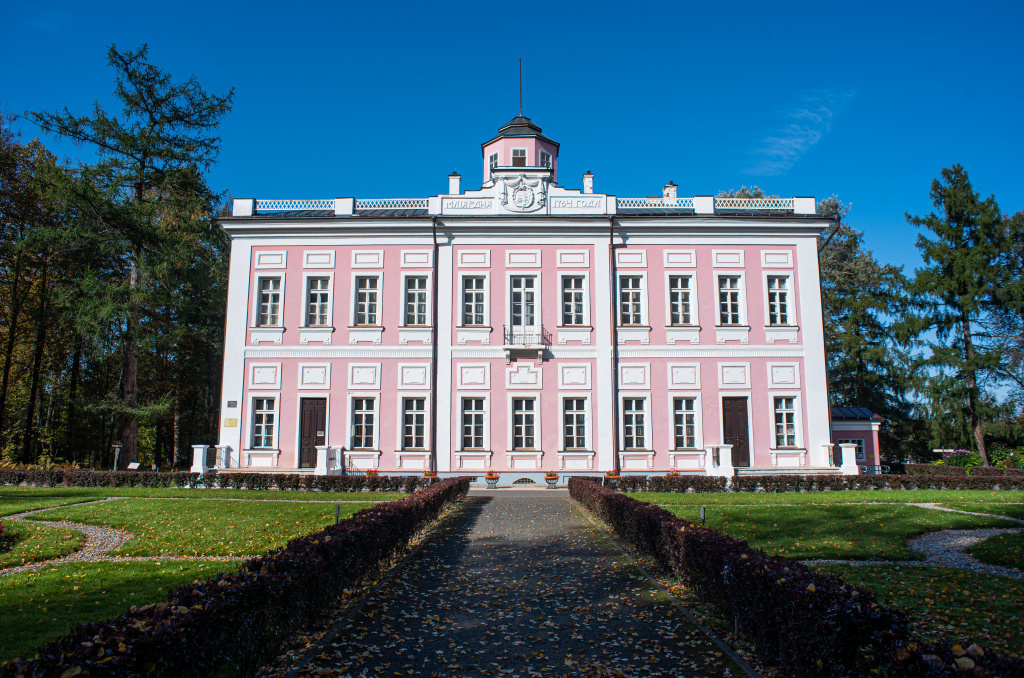    Государственный историко-литературный музей-заповедник А.С. Пушкина, усадьба Вяземы