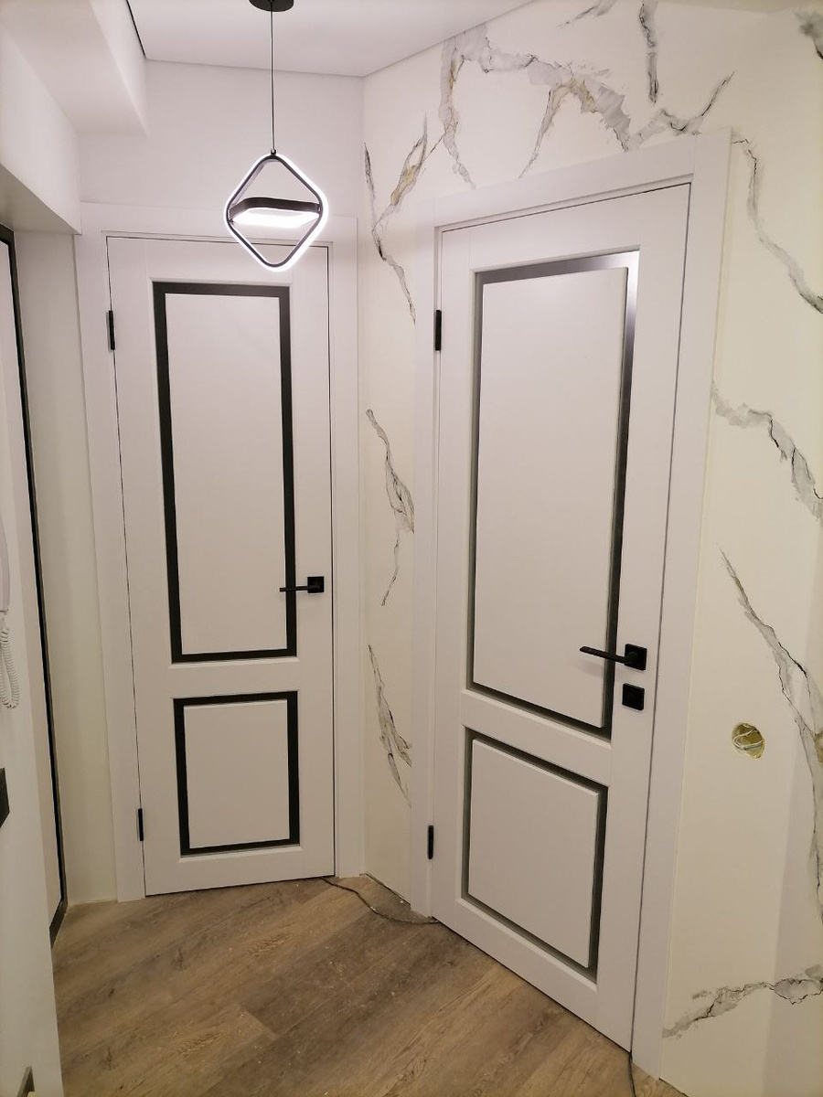 Межкомнатная дверь Лайт 2 в покрытии эмалит белый