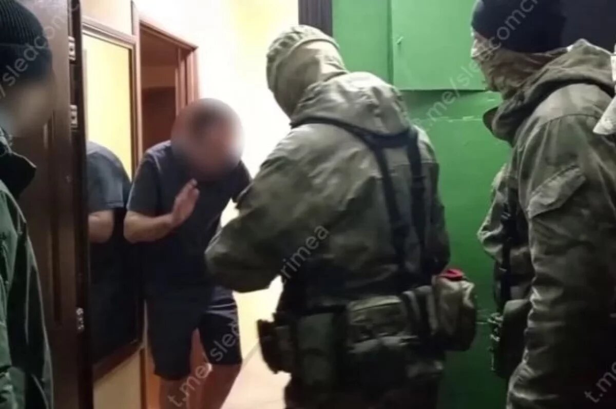    В Ялте экс-руководителя и его заместителей осудят по обвинению во взятках