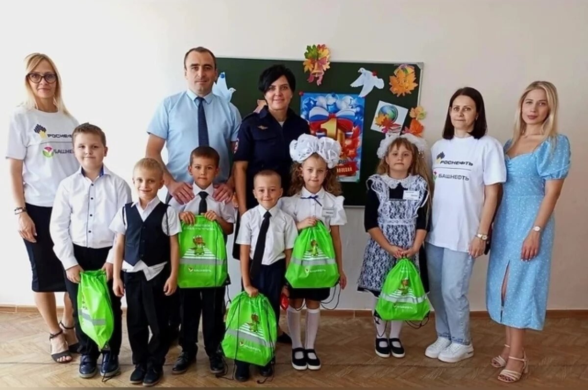    Школьников Оренбуржья учат правилам дорожной безопасности