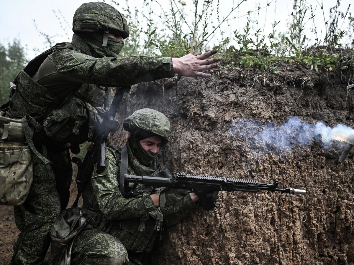    Российские военнослужащие © РИА Новости / Сергей Бобылев