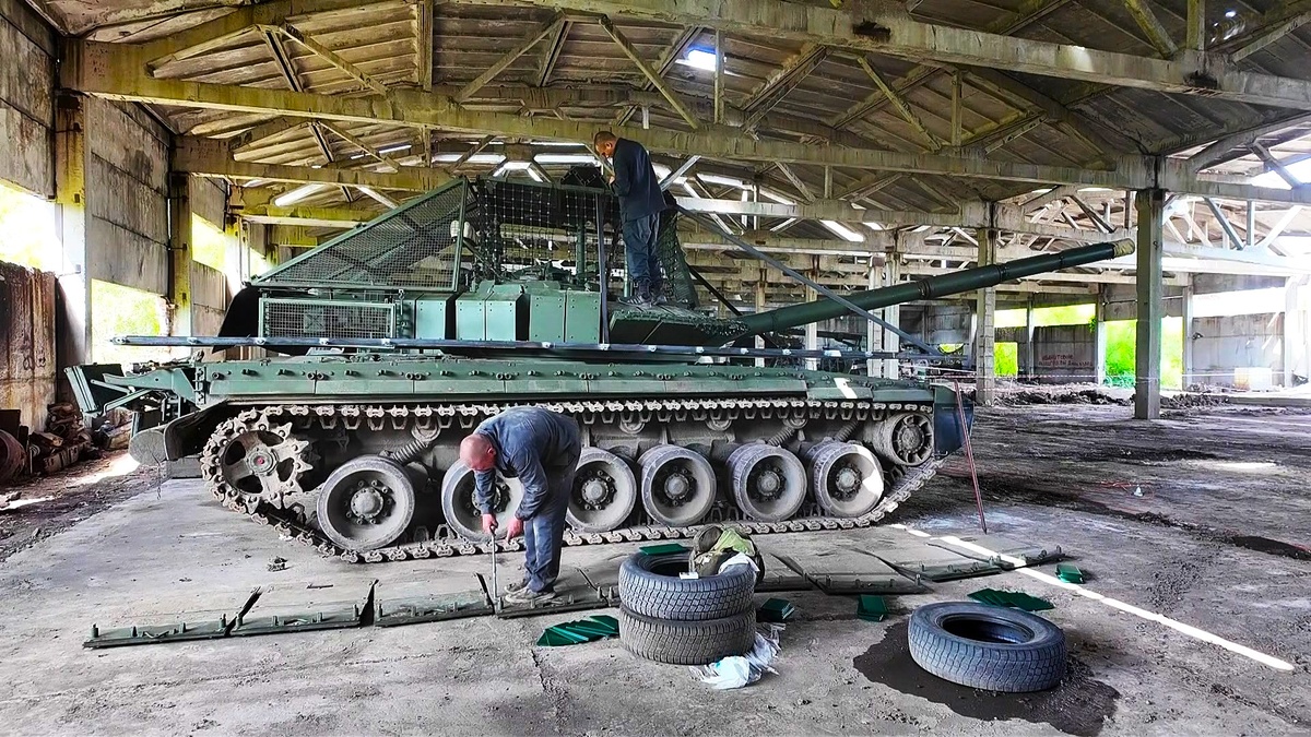    Югорчане из батальона «Горыныч» могут восстановить танк за месяц