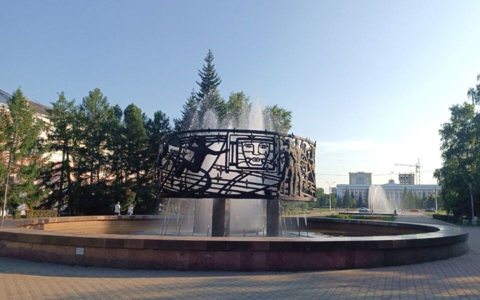    Фонтаны на Нулевом километре