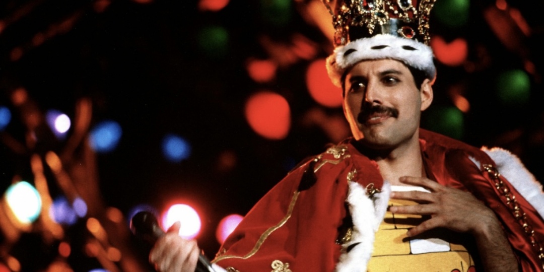 Сегодня 79 лет со дня рождения фронтмена Queen Фредди Меркьюри.