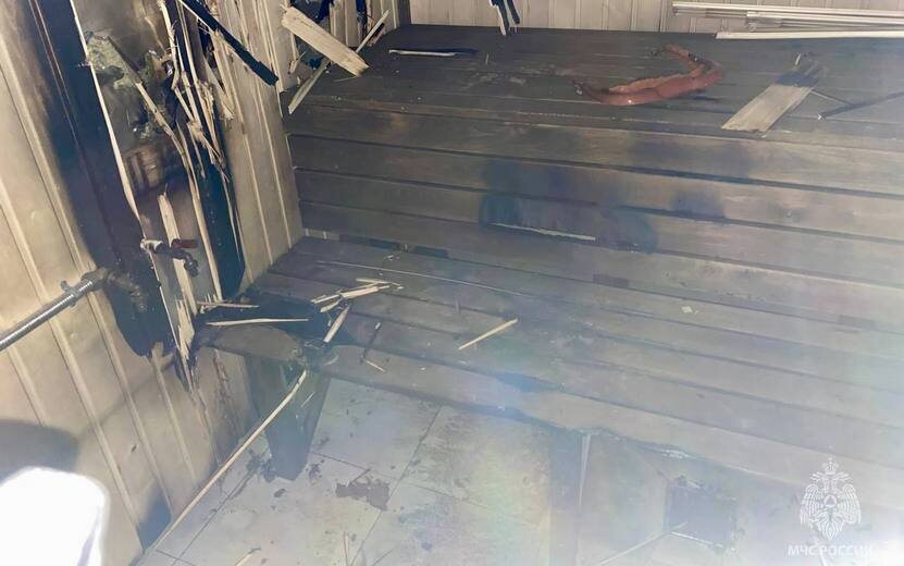    Житель Удмуртии получил ожоги при растопке бани бензином