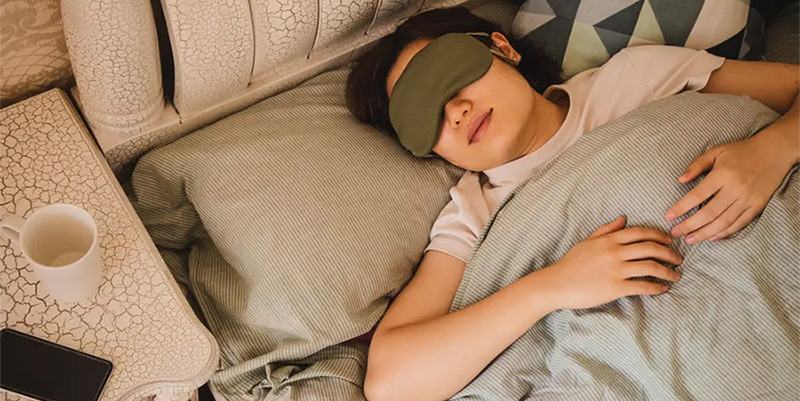 Слипмаксинг: стоит ли делать сон трендом?