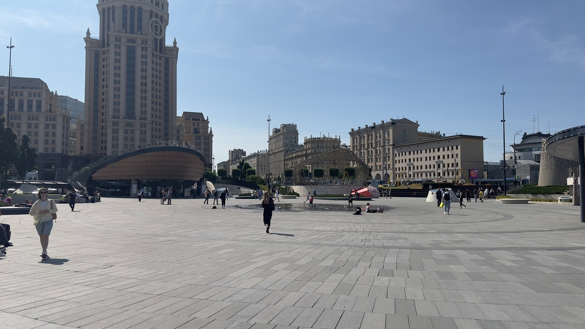    В каких странах живет больше всего русских? Самые крупные "русские уголки" планеты