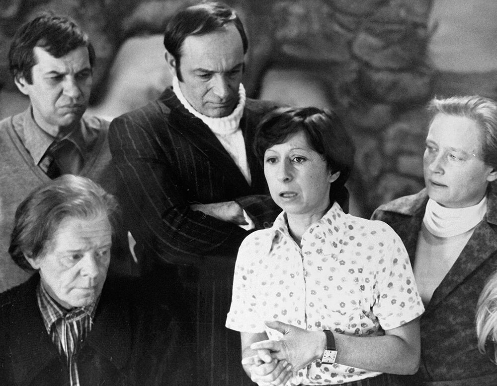    Кадр из фильма "Гараж" (1979)./РИА Новости