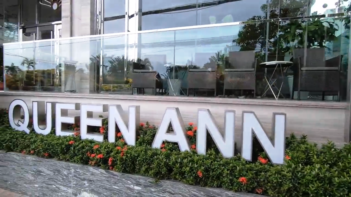 Queen Ann в Нячанге