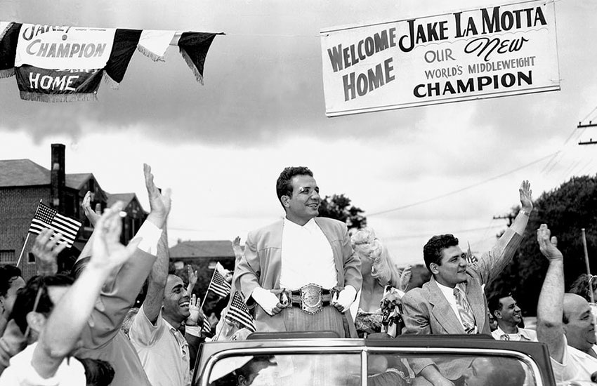 Чемпион вернулся домой