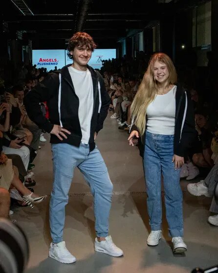    Александра Трусова с мужем. Фото: Сплетник