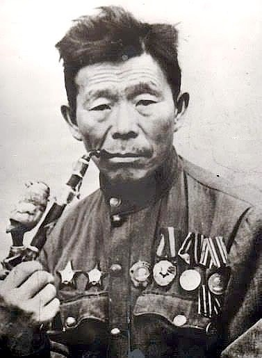 Фото: soviet-aces-1936-53.ru/