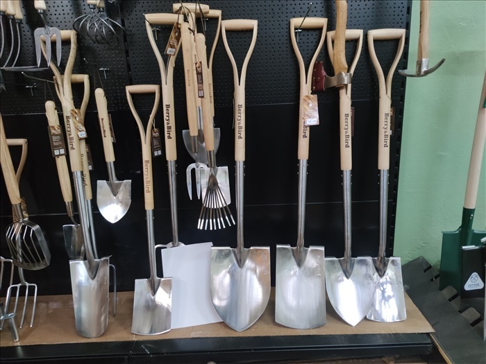 Berry&Bird. источник: https://sp-vestniksadovoda.ru/zakupka/183917/voprosy?page=2