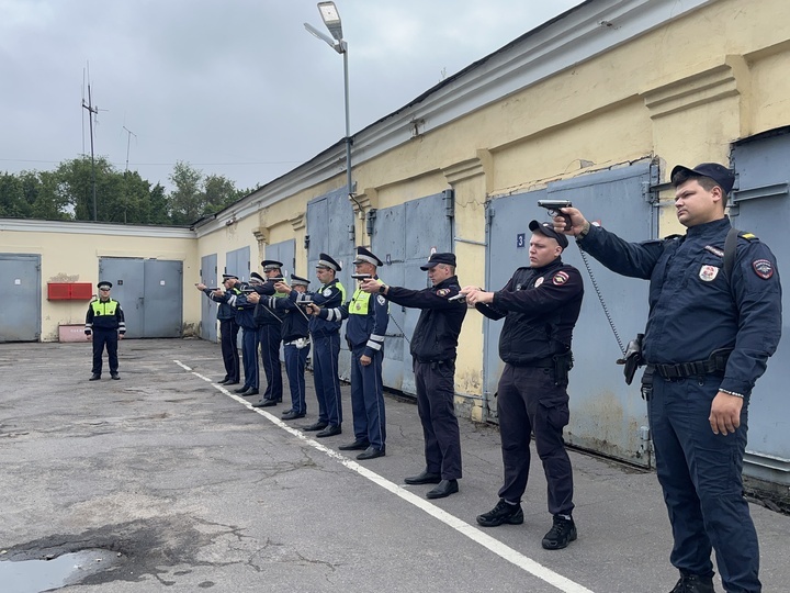     Тренаж сотрудников патрульно-постовой службы. Фото автора
