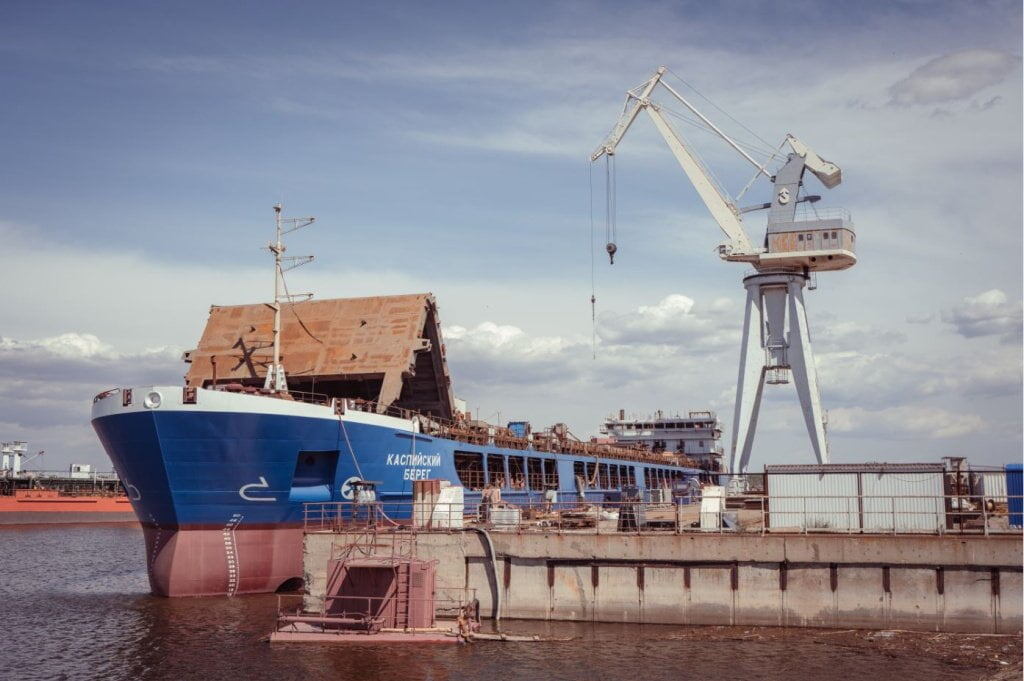   Сухогруз «Каспийский берег»
