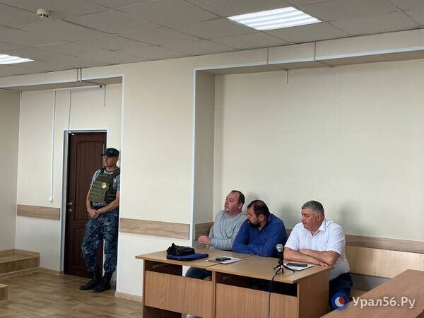    В Орске началось рассмотрение исков с требованием отменить регистрацию некоторых кандидатов в депутаты