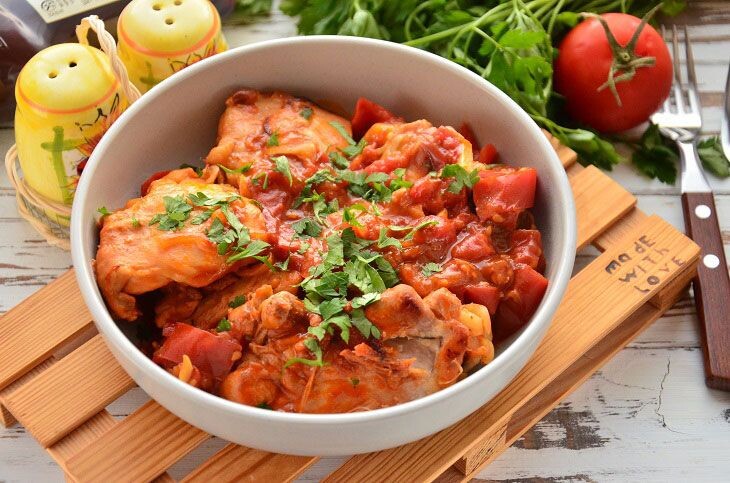 Чахохбили из курицы: классический рецепт с секретами грузинских хозяек