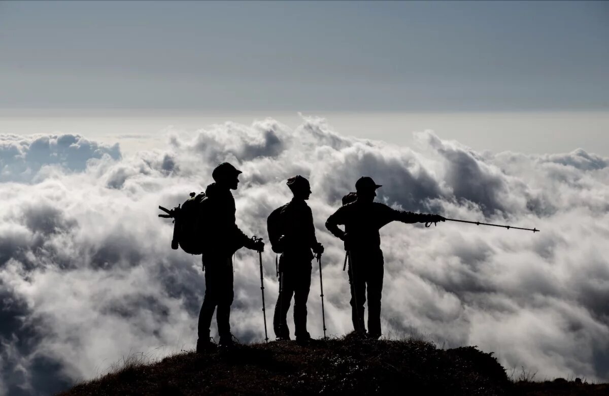    Спасатели ищут альпиниста, пропавшего на хребте Аибга в Сочи