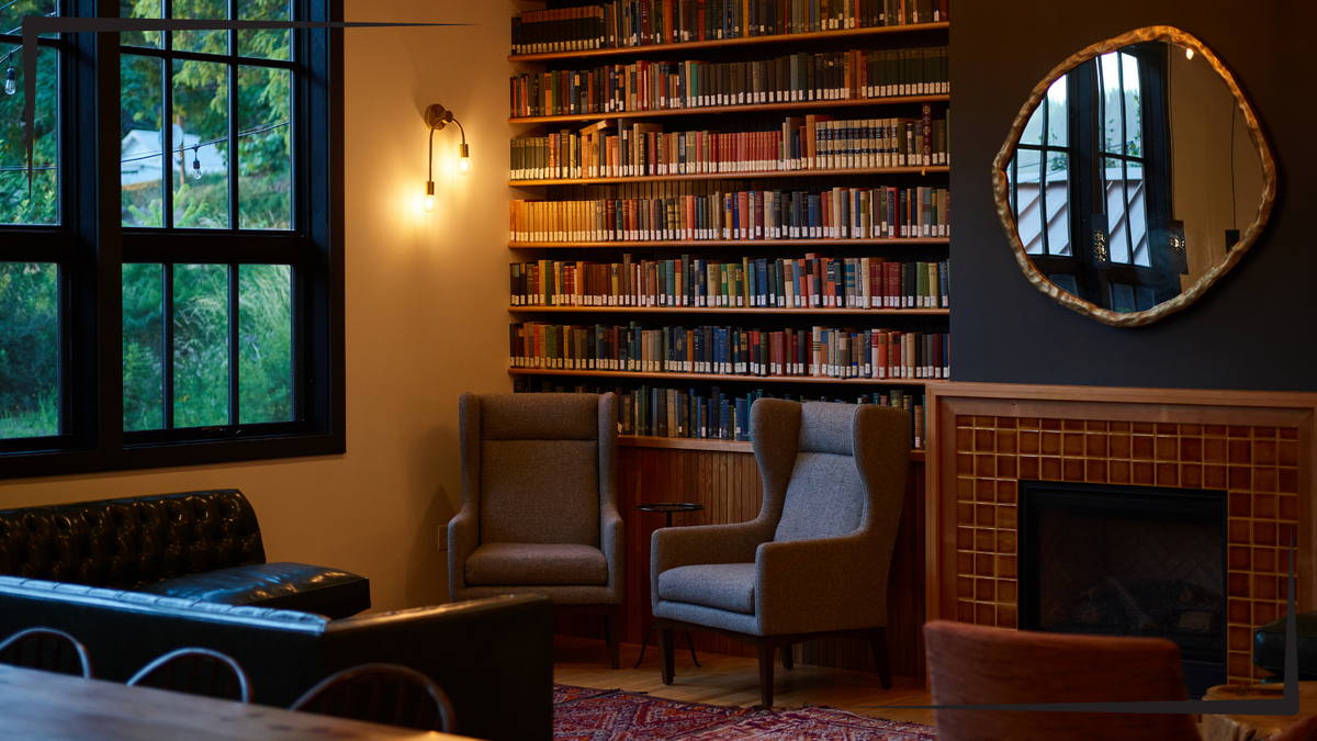 Дизайн домашней библиотеки. Библиотека. Дизайн. Интерьер. Фото ArtHouse Studio от Pexels/ Canva Pro