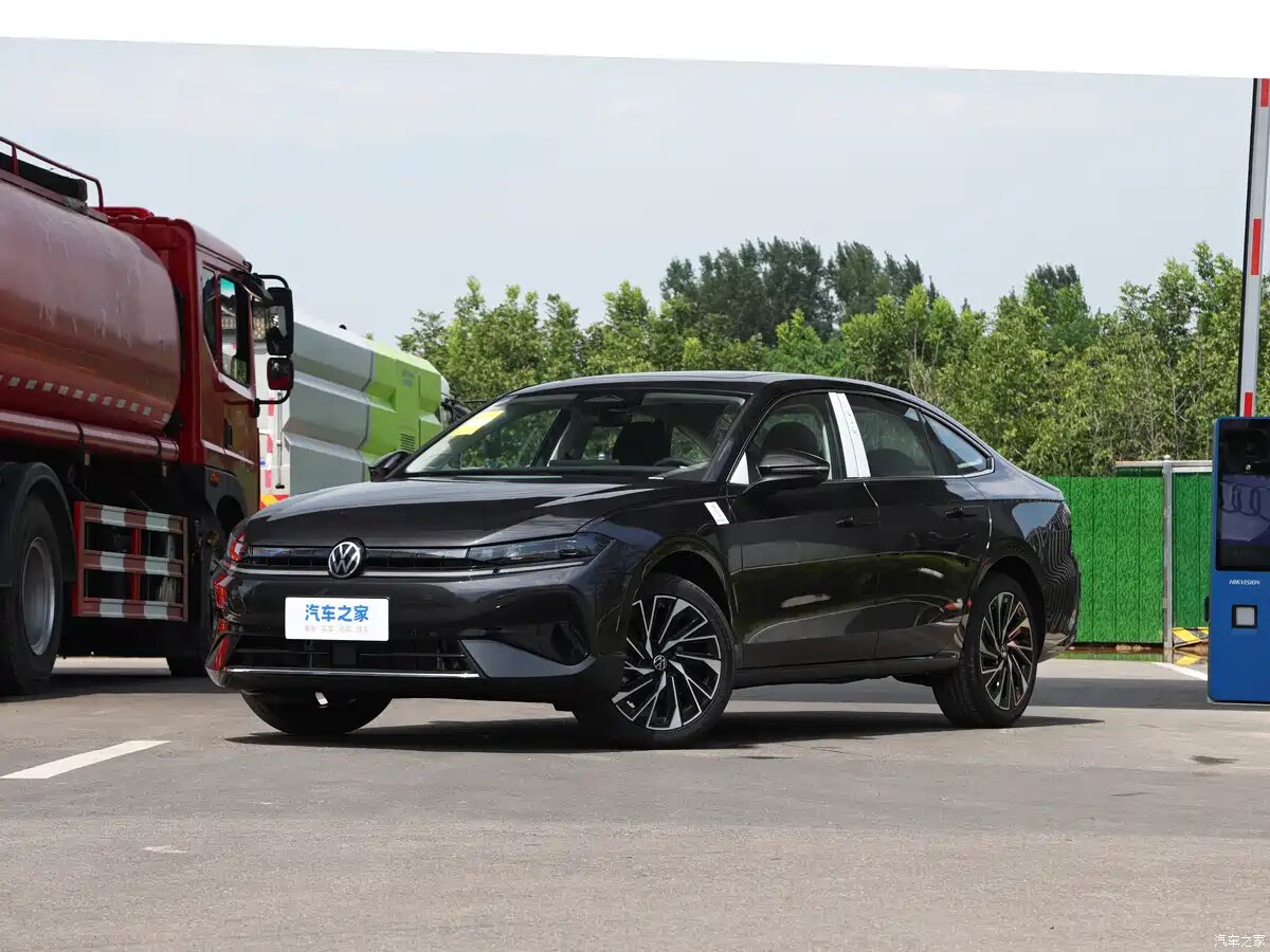 Volkswagen Sagitar L