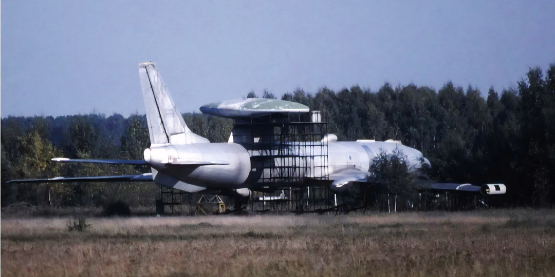 Ту-126: Советский Летающий Гриб, который видел всё (и заставлял НАТО нервничать)