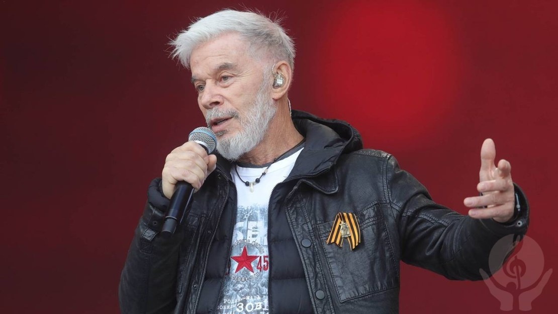    Олег Газманов