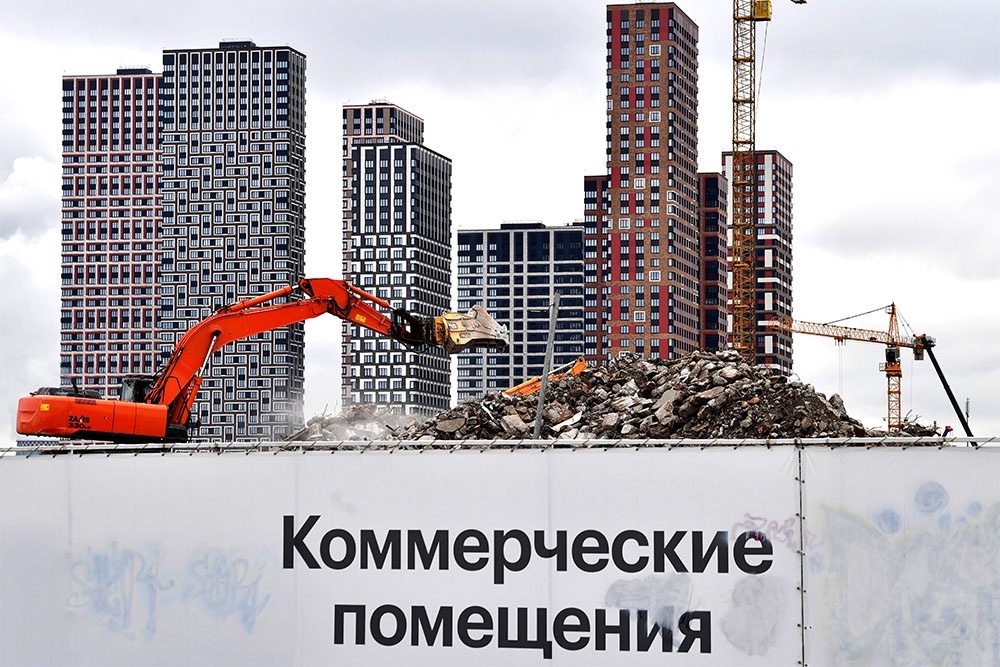    Девелоперы сконцентрировались на уже запущенных проектах строительства жилья. / РИА Новости