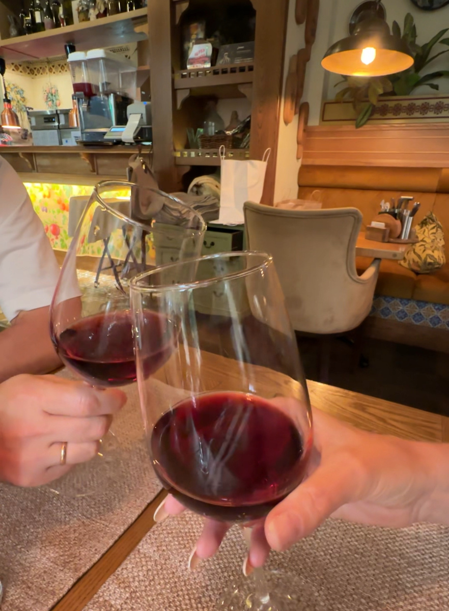 Прилично отмечаем)