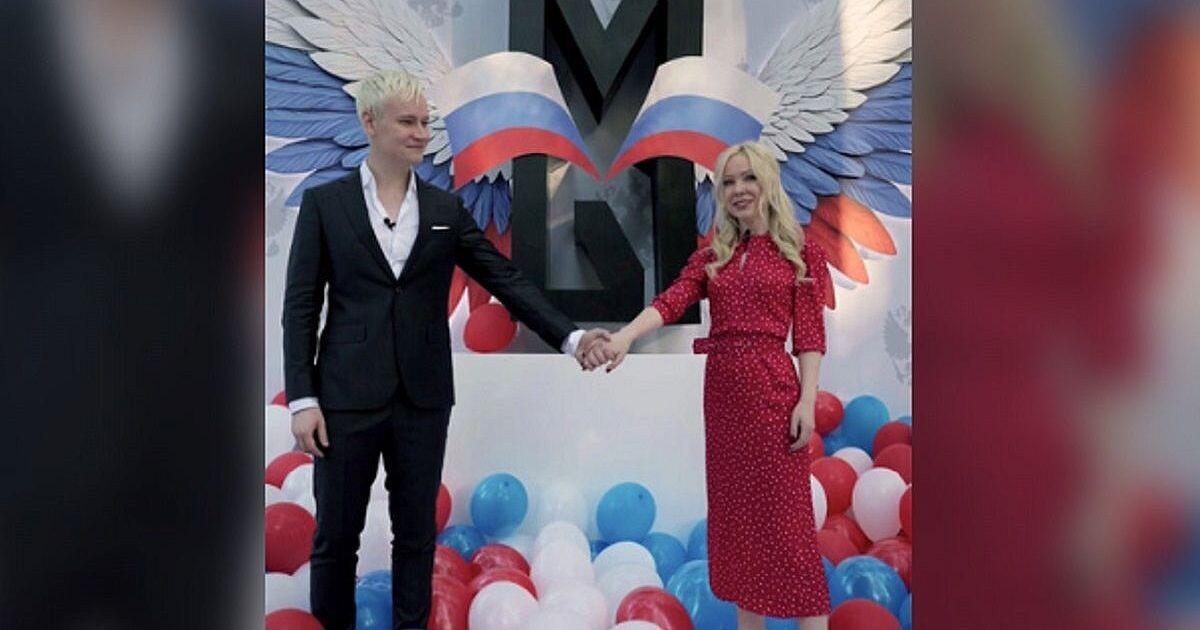 Фото из открытых источников. Шаман и Екатерина Мизулина 