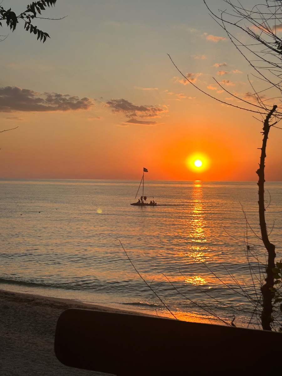 Полный штиль на Азовском море – редкое явление