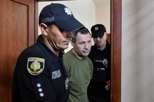 Подозреваемый в убийстве Андрея Парубия в суде / Reuters  