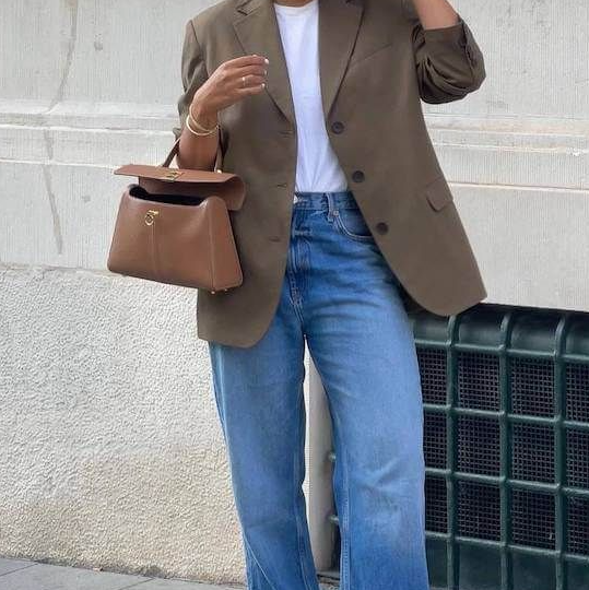 Как моя подруга обновила гардероб за 15 тысяч и стала выглядеть на 10 лет моложе