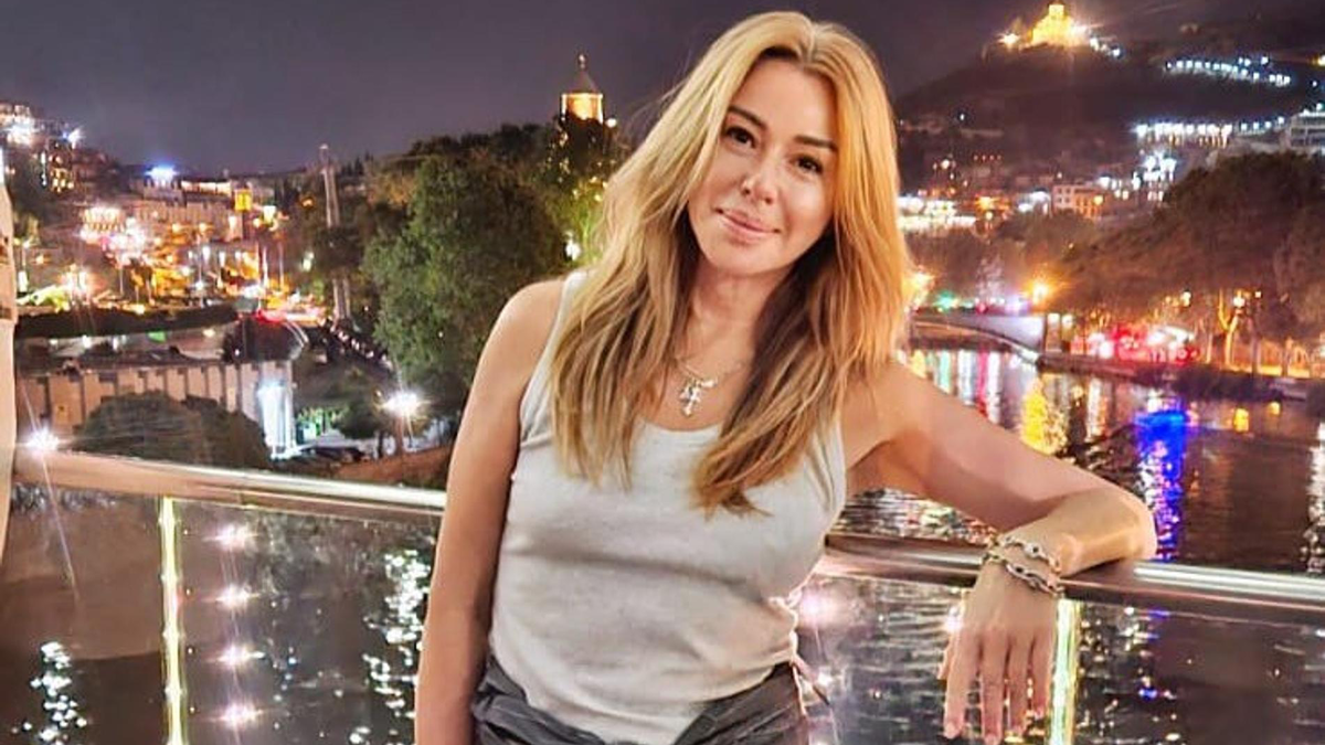    Алёна Апина. Фото: Инстаграм* @neapina