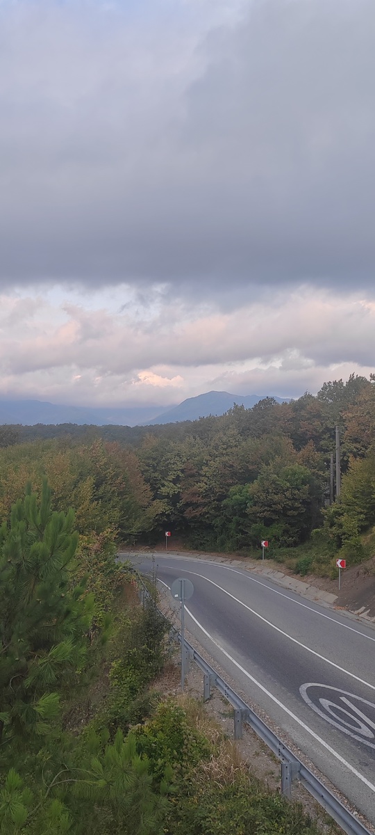 На выезде с перевала Шаумяна