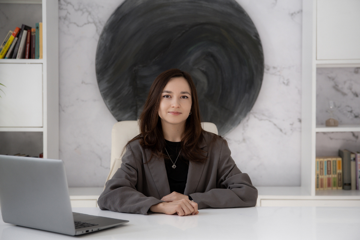 Врач психиатр-психотерапевт Адэля Мунирова