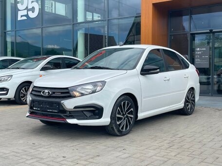 Фото заимствовано - https://auto.ru/cars/new/group/vaz/granta/23713920/23943437/1127967712-d2f863c3/