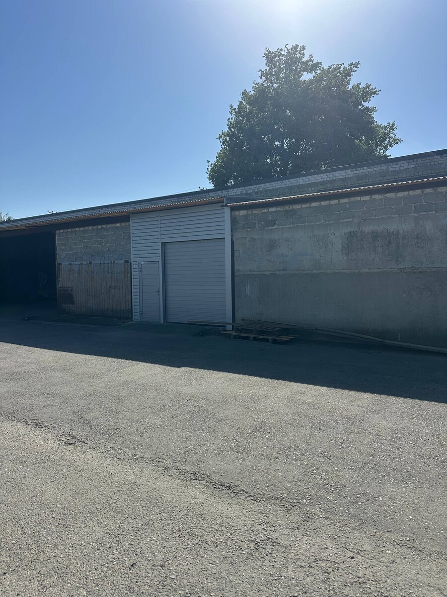 Секционные ворота с электроприводом — современное решение в Ставрополе!