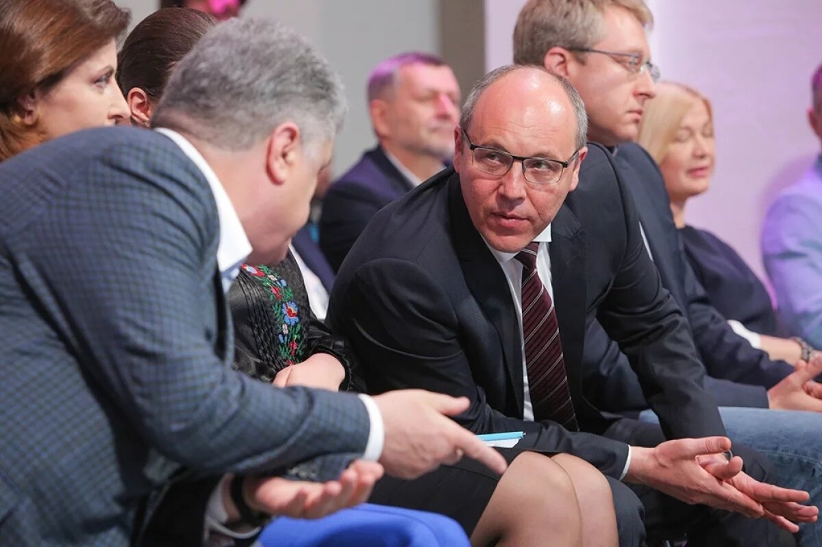    Андрей Парубий и Пётр Порошенко.