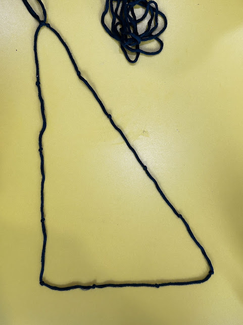 Сложите прямоугольный треугольник