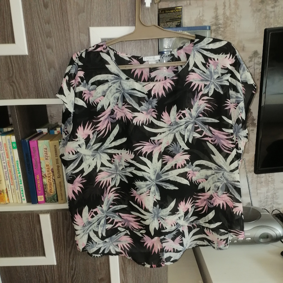 Блузка из полиэстера