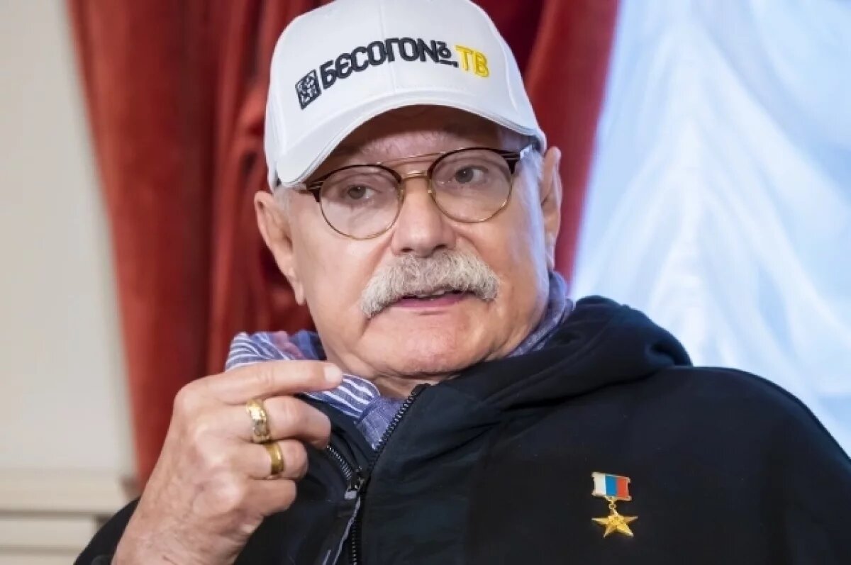    Никита Михалков представит во Владивостоке на ВЭФ «Бриллиантовую бабочку»