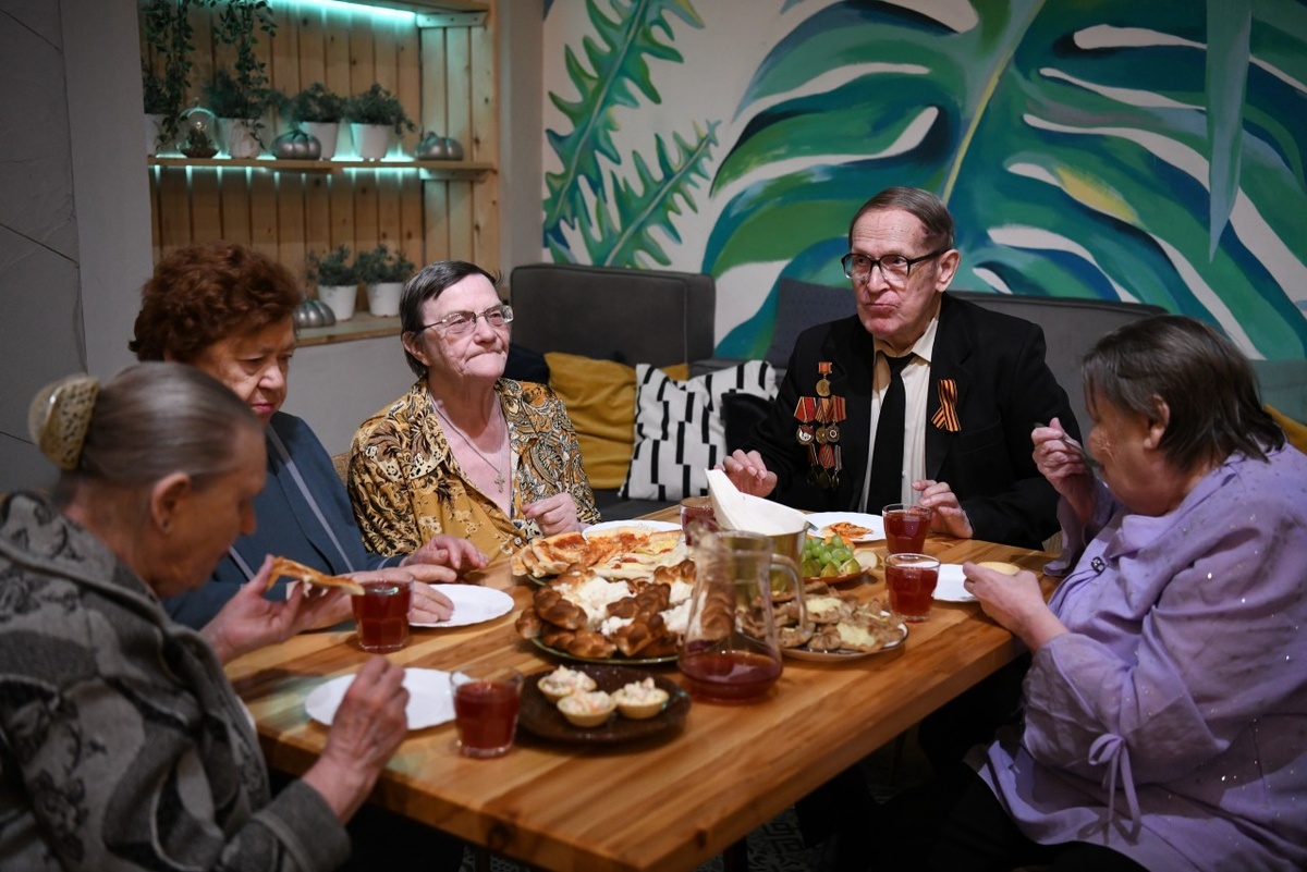    Участники проекта "Сила маленьких шагов". Фото: "Республика" / Лилия Кончакова