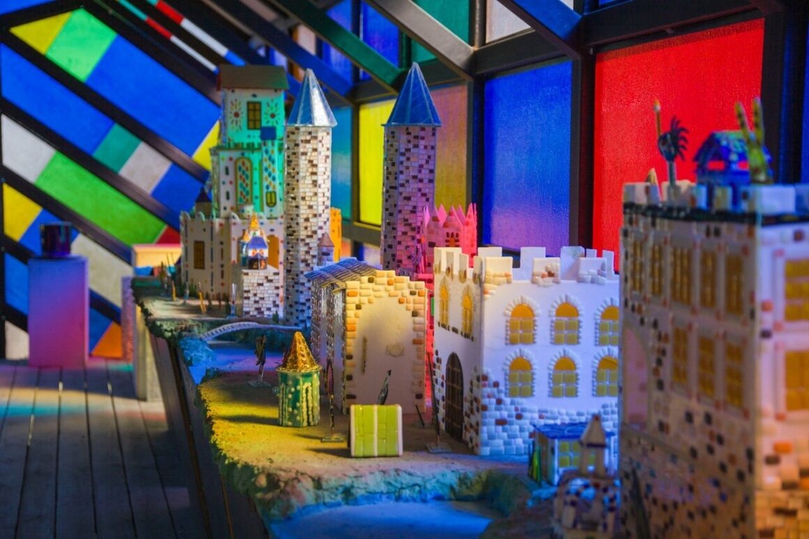 Листайте вправо, чтобы увидеть больше изображений