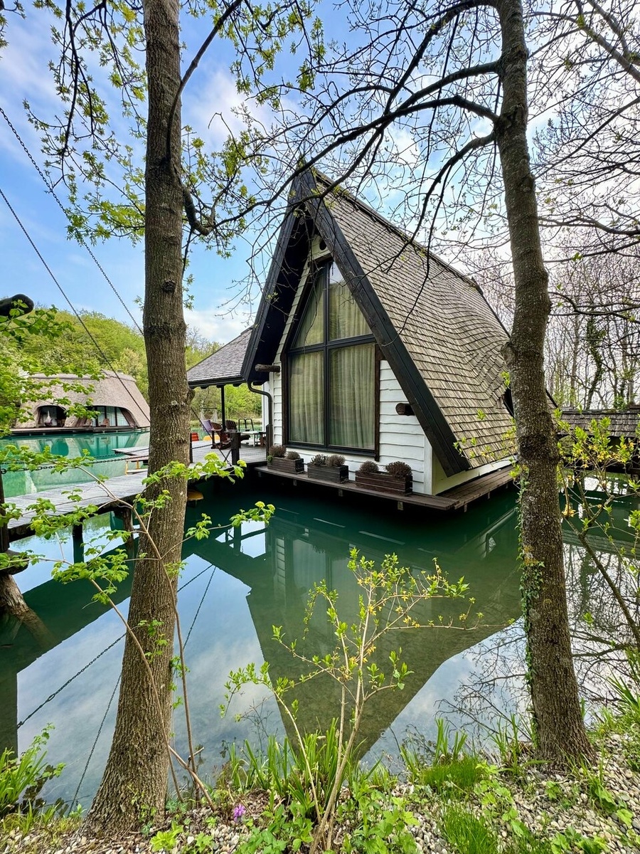 Листайте вправо, чтобы увидеть больше изображений