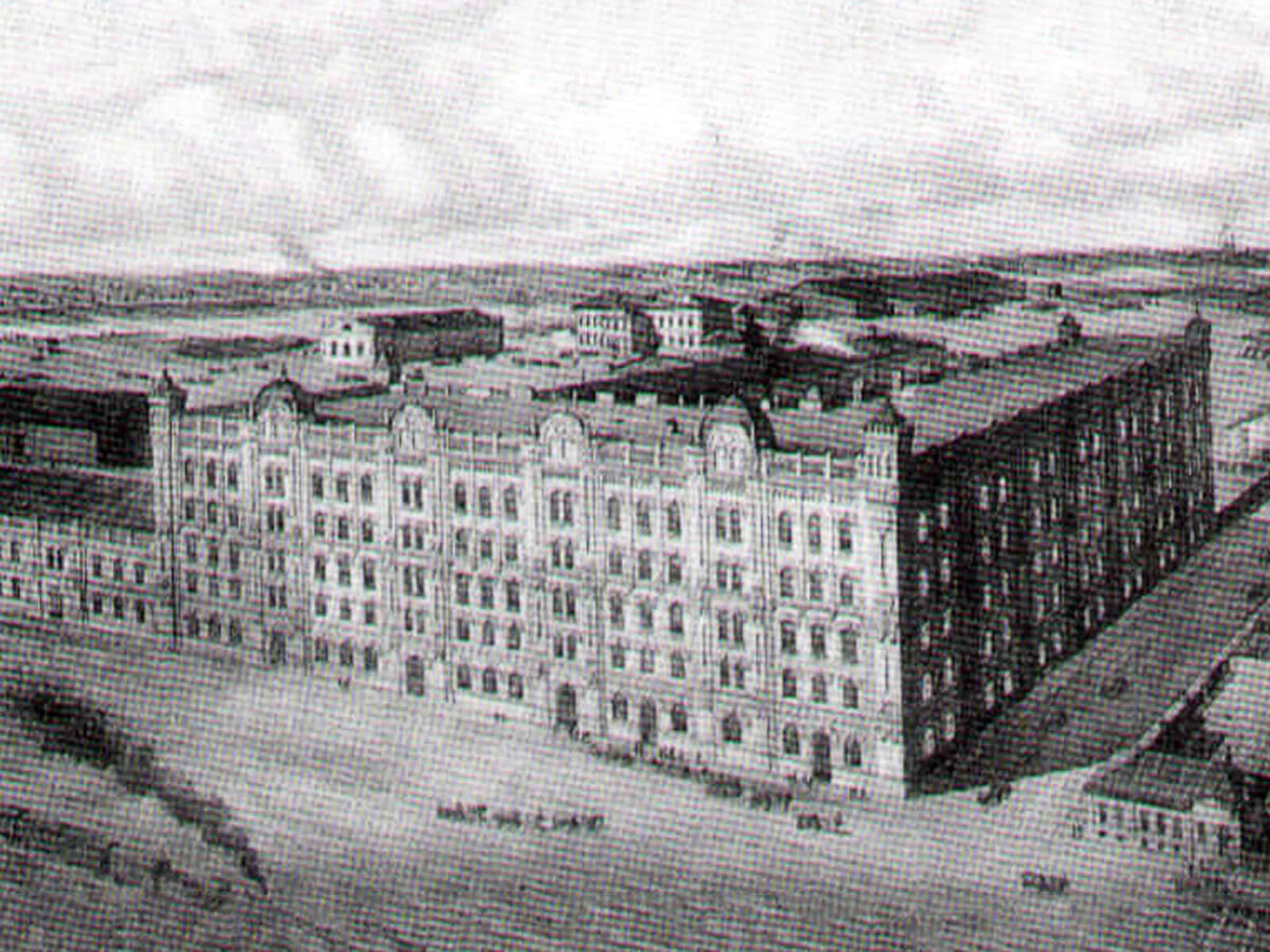 Архивное фото здания. Источник: https://clck.ru/3P3Aq8