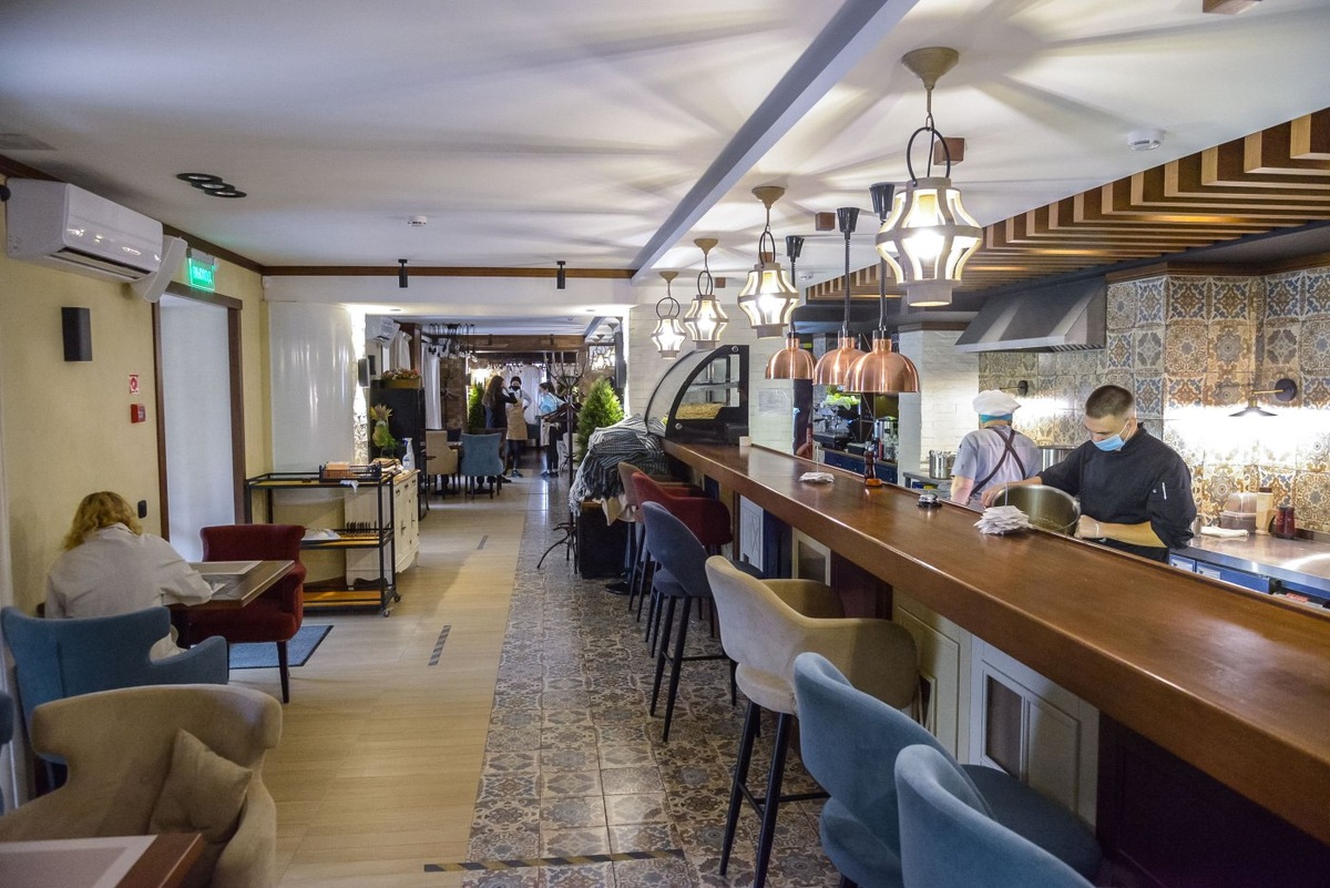    В Югре интерес исполнителей к подработке в общепите вырос в 1,7 раза