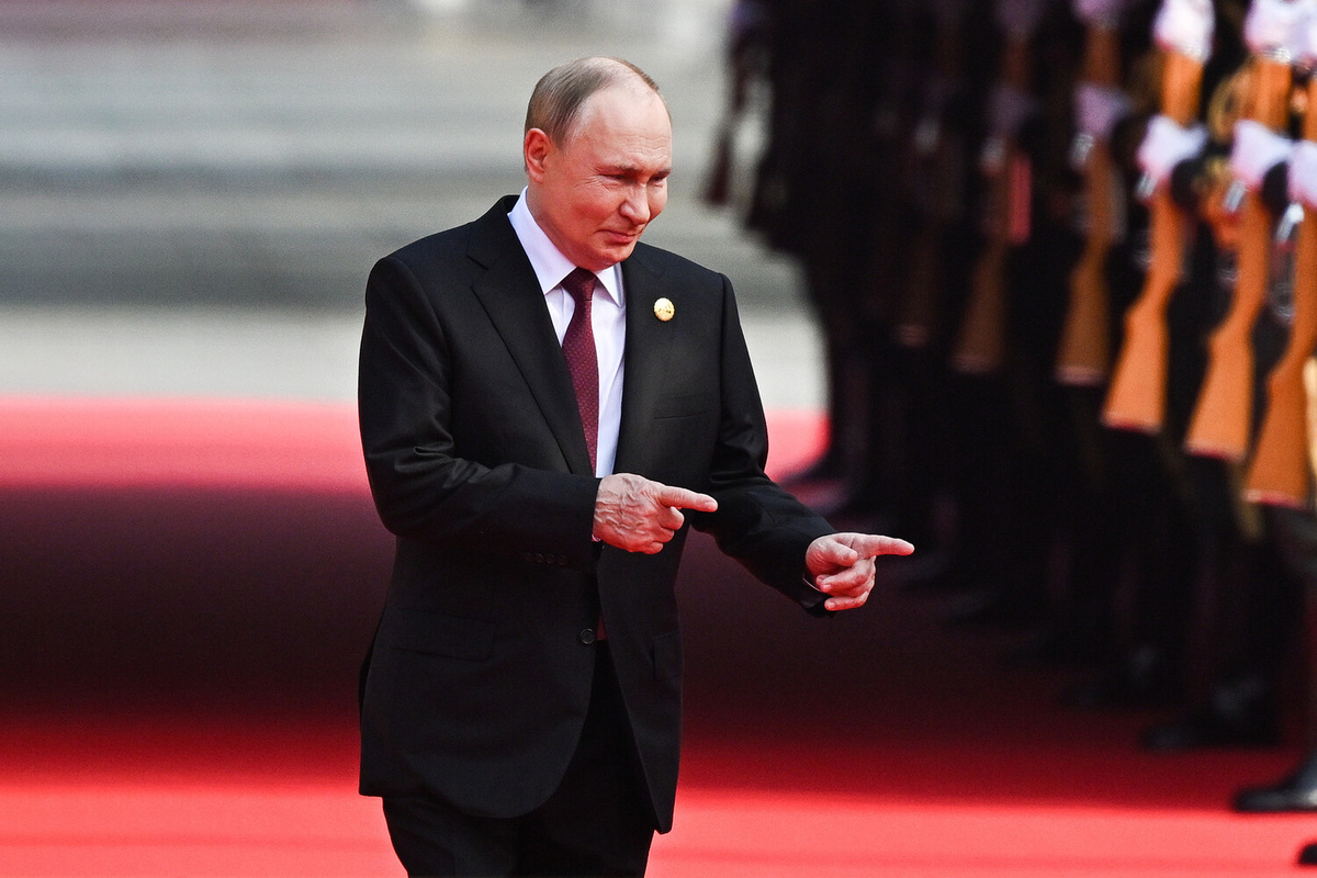 Президент РФ Владимир Путин перед военным парадом по случаю 80-й годовщины Победы китайского народа в войне сопротивления Японии и окончания Второй мировой войны в Пекине, Китай, 3 сентября 2025 года    📷