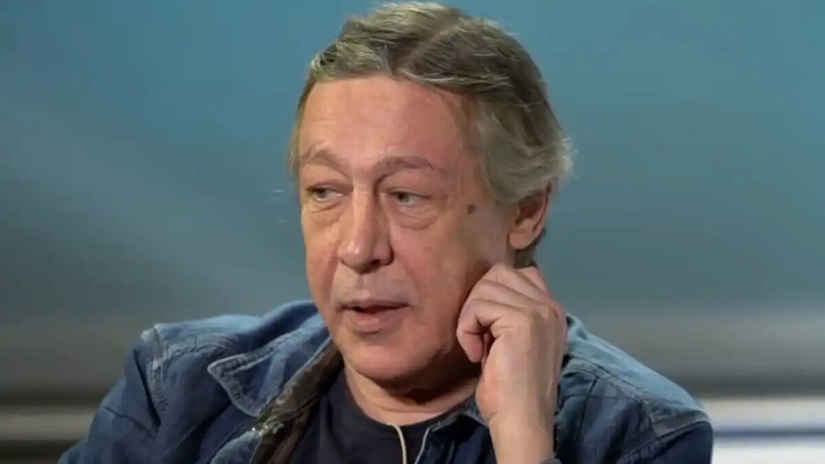    Актёр Михаил Ефремов.