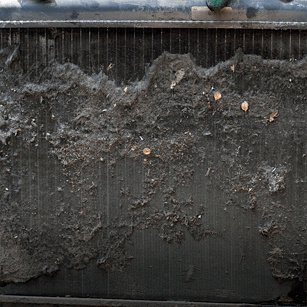    Крайний случай запущенности: радиатор в таком состоянии неспособен выполнять свою миссию.Liqui Moly