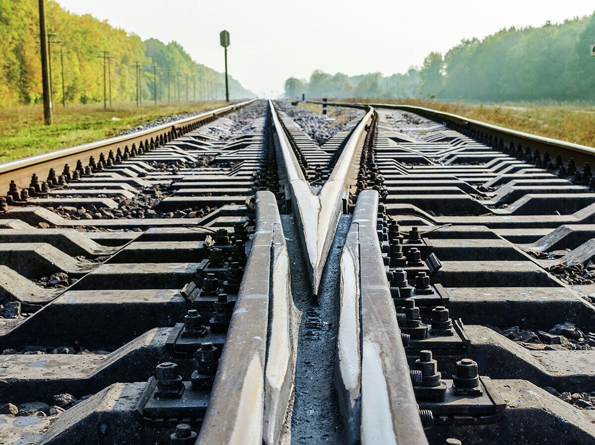    #Железная дорога© fotolia.com / Mykola Mazuryk